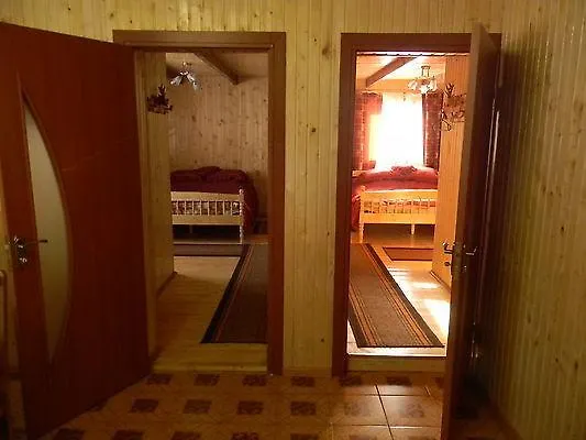 U Karoliny Kro Yaremche